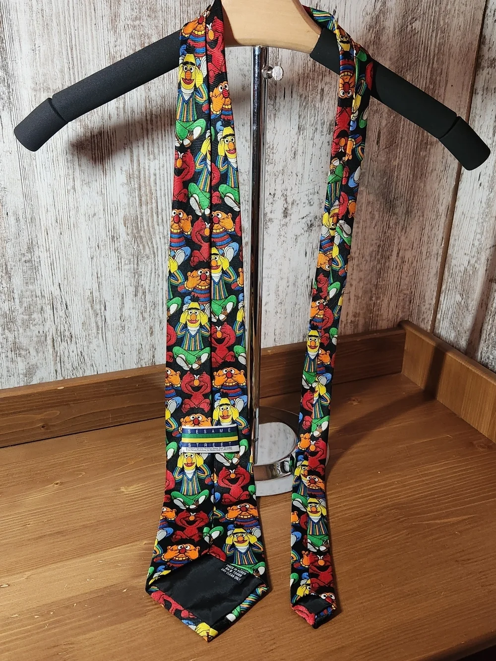 Sesame Street Peek-A-Boo Novelty Necktie Elmo Bert Ernie Bright Colorful L@@K